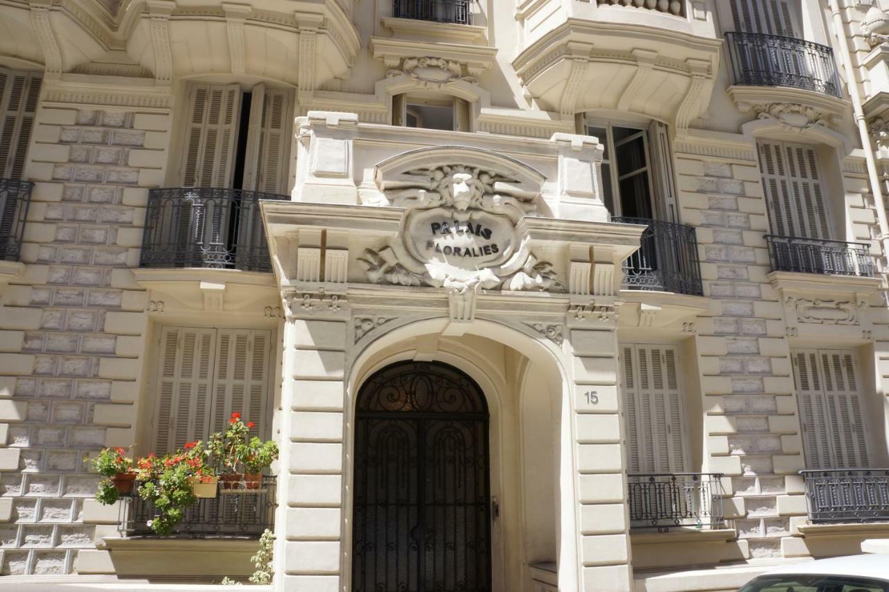 Adorable Apartment In Nice Downtown Kültér fotó